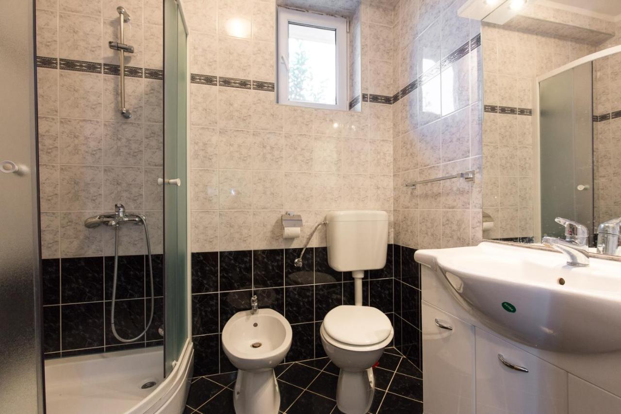 Vila Milano Daire Kornić Dış mekan fotoğraf