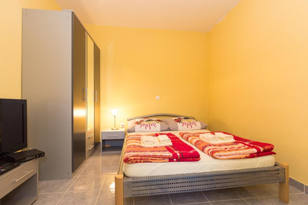 Vila Milano Daire Kornić Dış mekan fotoğraf